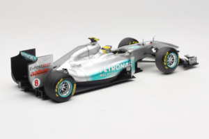 Mercedes MGP W02 #8 N. Rosberg Mercedes GP Showcar 2011 Minichamps 1:18 110110078 Метал — снимка 2 от 7