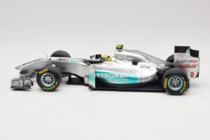 Mercedes MGP W02 #8 N. Rosberg Mercedes GP Showcar 2011 Minichamps 1:18 110110078 Метал — снимка 3 от 7