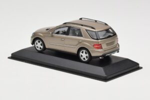 Mercedes ML W164 Медно Металик Minichamps 1:43 ML002 Метал — снимка 3 от 4