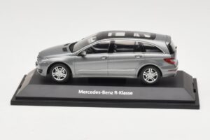 Mercedes R-Class W251 Palladium Silver Metallic Minichamps 1:43 B66960055 Метал