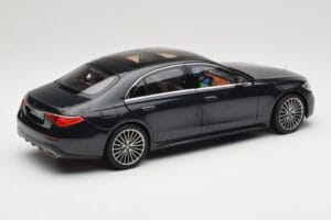 Mercedes S-Class W223 AMG Line Anthracite Blue Norev 1:18 183800 Метал — снимка 3 от 8