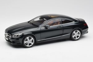 Mercedes S-Class Coupe C217 Smaragd Зелен Metallic Norev 1:18 B66961244 Метал