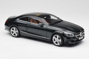 Mercedes S-Class Coupe C217 Smaragd Зелен Metallic Norev 1:18 B66961244 Метал — снимка 6 от 8