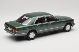 Mercedes S-Class W126 Metallic Green MCG 1:18 MCG18549 Метал — снимка 2 от 6