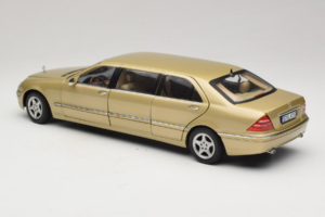 Mercedes S-Class W220 Pullman Gold Metallic Sun Star 1:18 4113 Метал — снимка 7 от 8