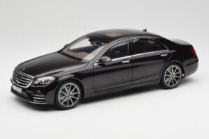 Mercedes S-Class W222 AMG Line Ruby Черен Metallic Norev 1:18 183483 Метал
