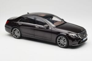 Mercedes S-Class W222 AMG Line Ruby Черен Metallic Norev 1:18 183483 Метал — снимка 6 от 8
