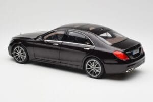 Mercedes S-Class W222 AMG Line Ruby Черен Metallic Norev 1:18 183483 Метал — снимка 7 от 8