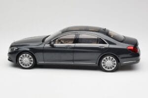 Mercedes S-Class W222 Синьо Антрацит Metallic Norev 1:18 B66960157 Метал — снимка 4 от 8