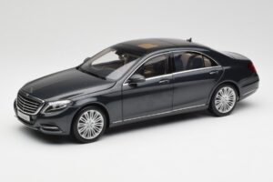 Mercedes S-Class W222 Синьо Антрацит Metallic Norev 1:18 B66960157 Метал