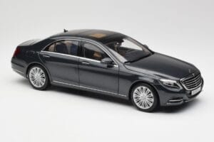 Mercedes S-Class W222 Синьо Антрацит Metallic Norev 1:18 B66960157 Метал — снимка 6 от 8