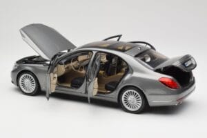 Mercedes S-Class W222 Grey Metallic Norev 1:18 183481 Метал — снимка 5 от 8