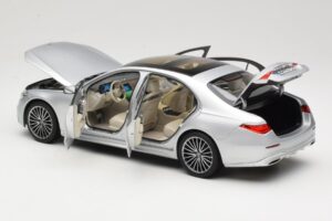 Mercedes S-Class W223 AMG Line Brilliant Silver Norev 1:18 183805 Метал — снимка 5 от 8