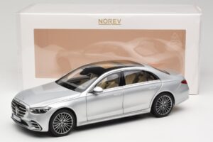 Mercedes S-Class W223 AMG Line Brilliant Silver Norev 1:18 183805 Метал — снимка 8 от 8