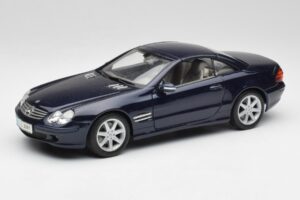 Mercedes SL 500 R230 Син Maisto 1:18 B66962126 Метал