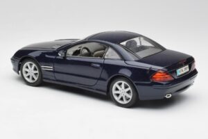 Mercedes SL 500 R230 Син Maisto 1:18 B66962126 Метал — снимка 7 от 8
