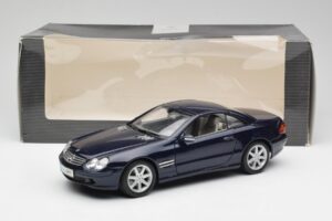 Mercedes SL 500 R230 Син Maisto 1:18 B66962126 Метал — снимка 8 от 8