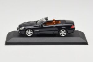 Mercedes SL R230 Черен Minichamps 1:43 B66961922 Метал