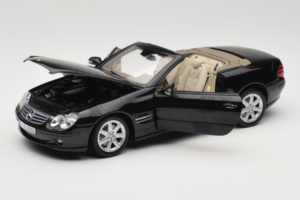 Mercedes SL R129 Черен Minichamps 1:18 B66962171 Метал — снимка 2 от 11