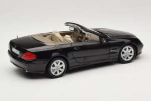 Mercedes SL R129 Черен Minichamps 1:18 B66962171 Метал — снимка 4 от 11