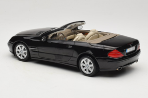 Mercedes SL R129 Черен Minichamps 1:18 B66962171 Метал — снимка 9 от 11