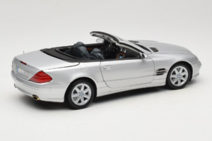 Mercedes SL R129 Сребрист Minichamps 1:18 B66962133 Метал — снимка 4 от 10