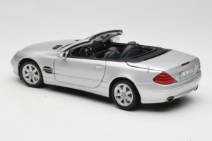 Mercedes SL R129 Сребрист Minichamps 1:18 B66962133 Метал — снимка 9 от 10