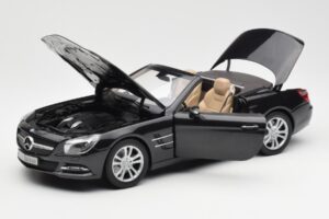 Mercedes SL R231 Magnetite Черно Металик Norev 1:18 B66960107 Метал — снимка 2 от 9