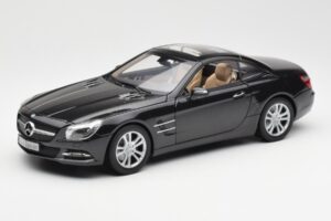 Mercedes SL R231 Magnetite Черно Металик Norev 1:18 B66960107 Метал — снимка 3 от 9