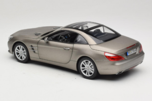Mercedes SL500 R231 Dark Grey Matt Norev 1:18 183590 Метал — снимка 8 от 9