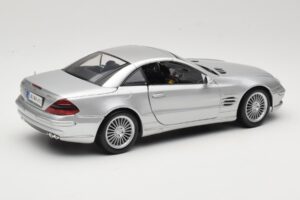 Mercedes SL55 AMG R230 Сребрист Maisto 1:18 36894 Метал — снимка 3 от 8