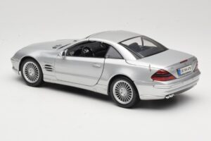 Mercedes SL55 AMG R230 Сребрист Maisto 1:18 36894 Метал — снимка 7 от 8
