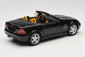 Mercedes SLK R170 230 AMG Черен Minichamps 1:18 B66960004 Метал — снимка 3 от 9