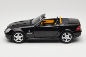 Mercedes SLK R170 230 AMG Черен Minichamps 1:18 B66960004 Метал — снимка 4 от 9
