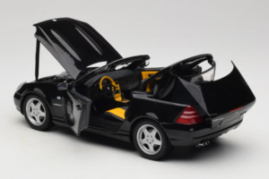 Mercedes SLK R170 230 AMG Черен Minichamps 1:18 B66960004 Метал — снимка 5 от 9