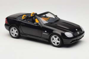 Mercedes SLK R170 230 AMG Черен Minichamps 1:18 B66960004 Метал — снимка 7 от 9