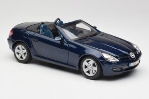 Mercedes SLK R171 Син Maisto 1:18 B66962190 Метал — снимка 6 от 8