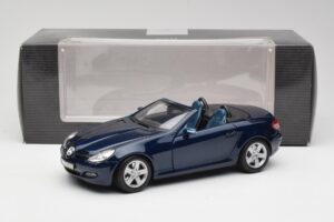 Mercedes SLK R171 Син Maisto 1:18 B66962190 Метал — снимка 8 от 8