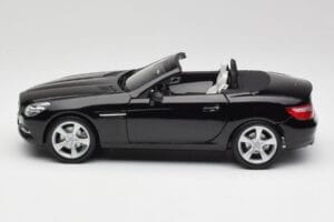 Mercedes SLK R172 Magnetite Черен Minichamps 1:18 B66960514 Метал — снимка 4 от 8