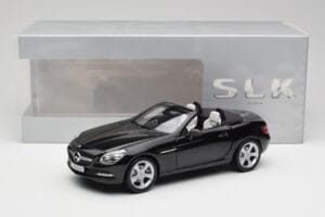 Mercedes SLK R172 Magnetite Черен Minichamps 1:18 B66960514 Метал — снимка 8 от 8