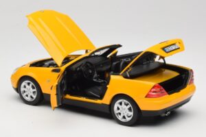 Mercedes SLK200 R170 Жълт Norev 1:18 B66040713 Метал — снимка 6 от 9