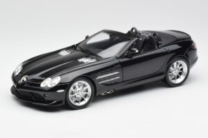 Mercedes SLR McLaren Roadster R199 Crystal Galaxit Черен Minichamps 1:18 B66961004 Метал