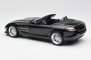 Mercedes SLR McLaren Roadster R199 Crystal Galaxit Черен Minichamps 1:18 B66961004 Метал — снимка 7 от 8
