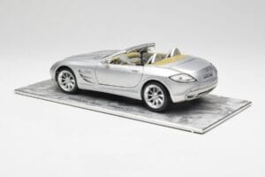 Mercedes SLR Vision Roadster Liquid Сребрист Maisto 1:18 B66963208 Метал — снимка 7 от 8