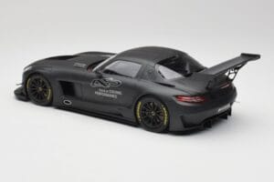 Mercedes AMG SLS C197 GT3 45 Години Driving Performance Minichamps 1:18 151133100 Метал — снимка 5 от 6