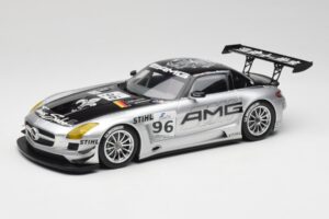 Mercedes AMG SLS C197 GT3 Team AMG China #96 M. Hakkinen / C. Cheng Zhuhai 6th 2011 Minichamps 1:18 151113196 Метал