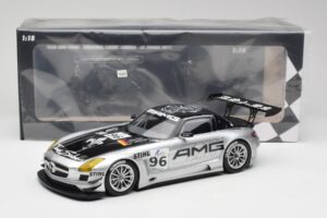Mercedes AMG SLS C197 GT3 Team AMG China #96 M. Hakkinen / C. Cheng Zhuhai 6th 2011 Minichamps 1:18 151113196 Метал — снимка 6 от 6