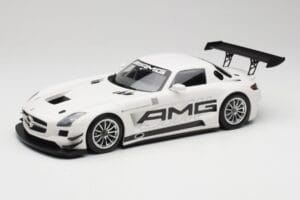 Mercedes AMG SLS C197 GT3 Street Бял Minichamps 1:18 151123107 Метал
