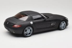 Mercedes SLS AMG C197 Matte Black Minichamps 1:18 100039027 Метал — снимка 3 от 8