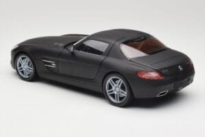 Mercedes SLS AMG C197 Matte Black Minichamps 1:18 100039027 Метал — снимка 7 от 8